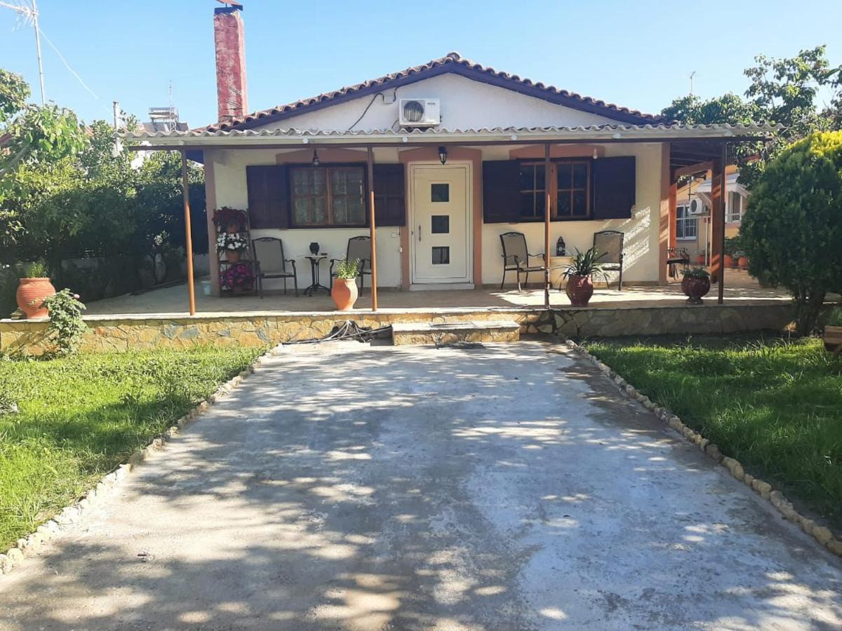 Casa vacanze Tota's Family House, 4 Min Walk To The Levendokhórion