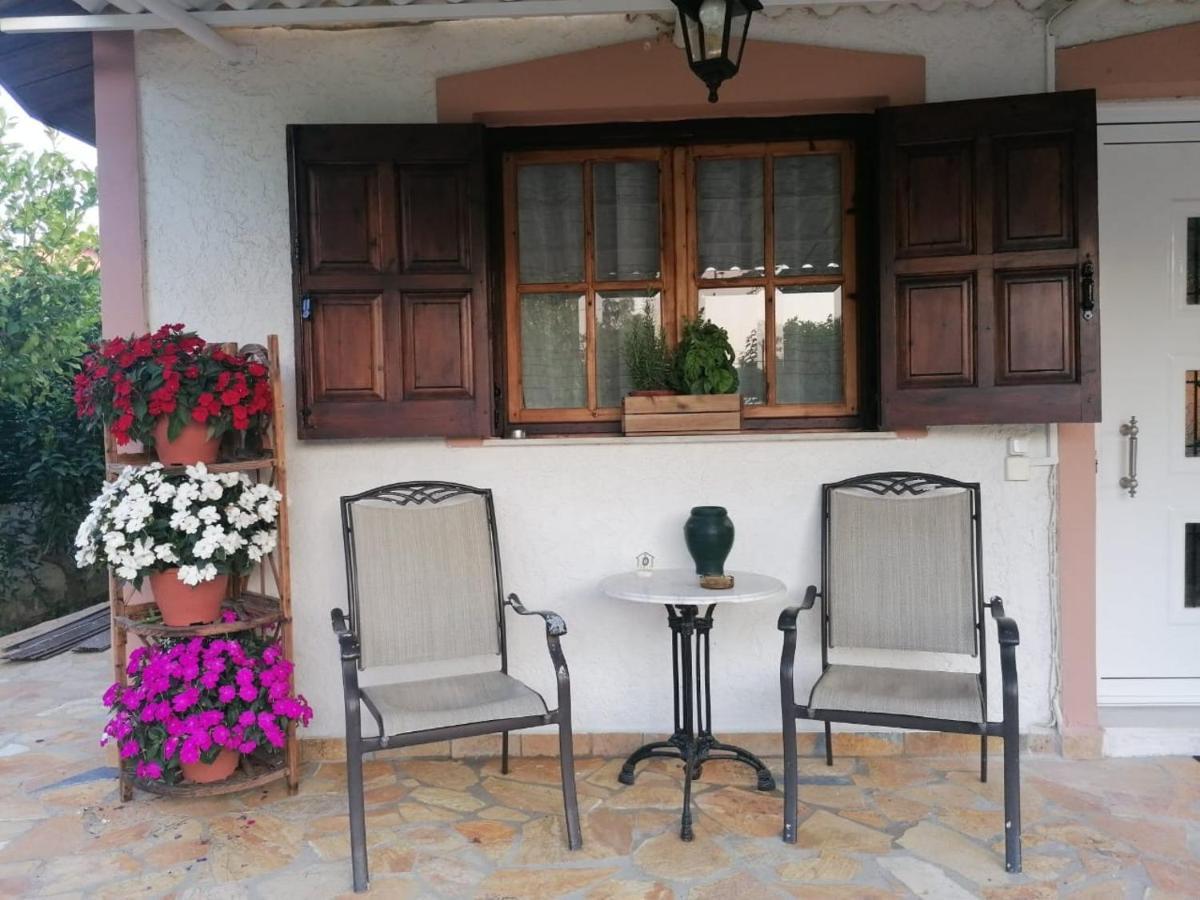 Casa vacanze Tota's Family House, 4 Min Walk To The