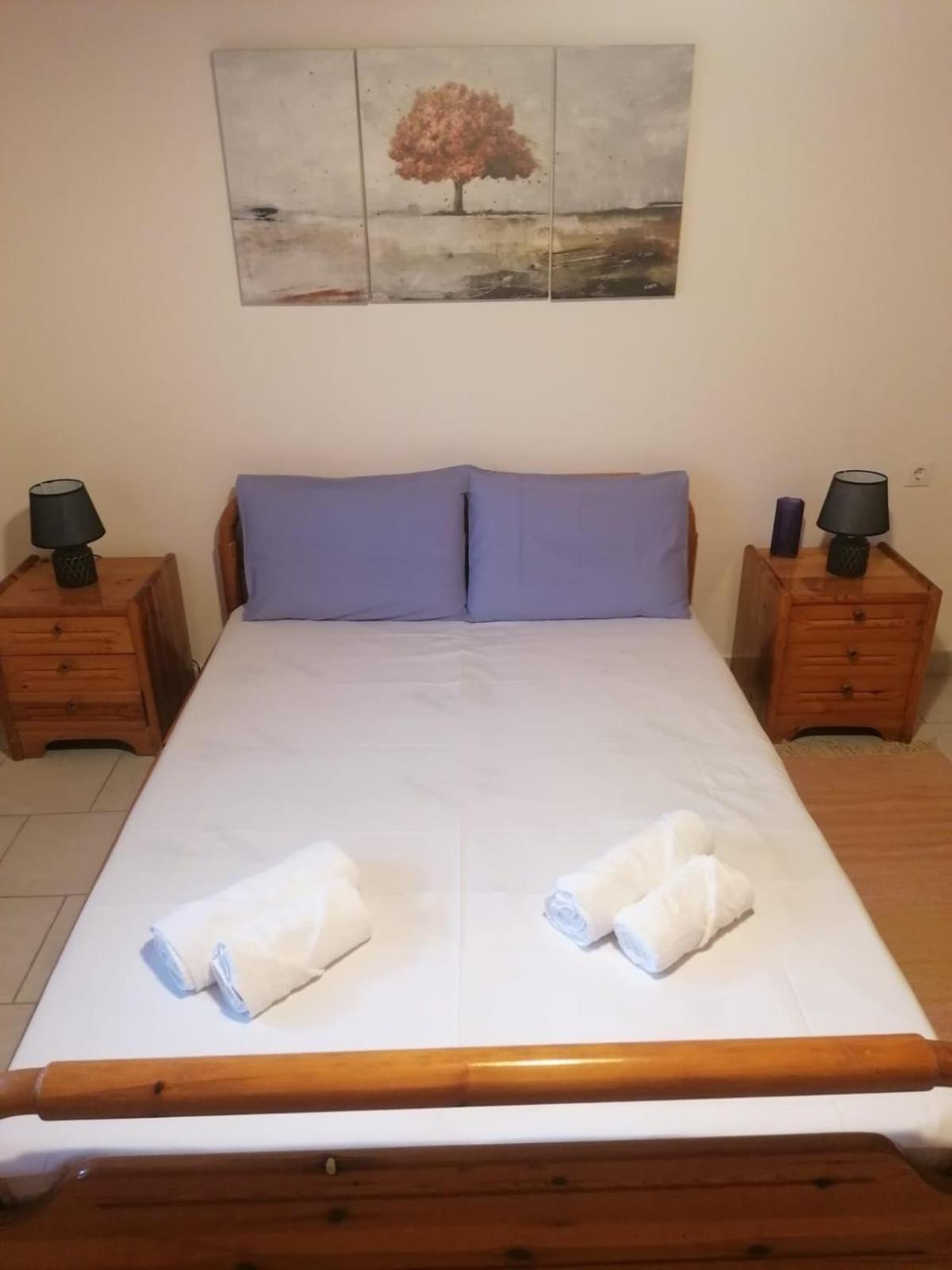 Casa vacanze Tota's Family House, 4 Min Walk To The *