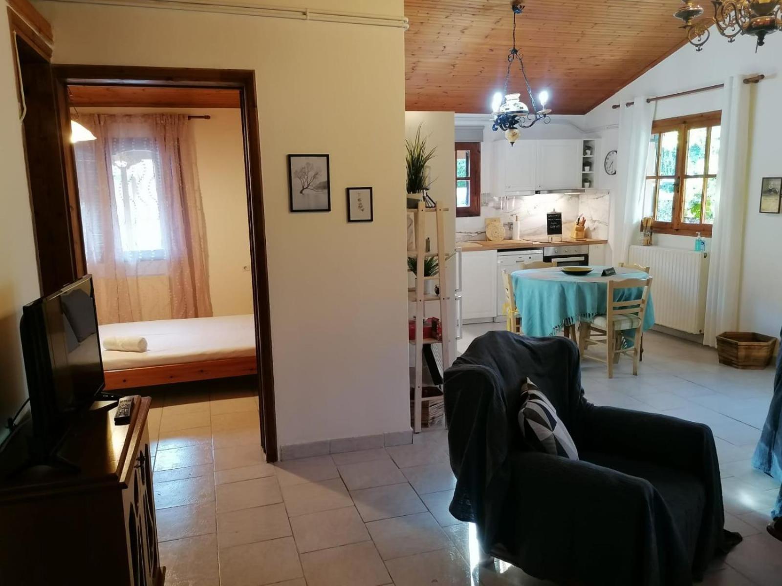 Tota's Family House, 4 Min Walk To The *